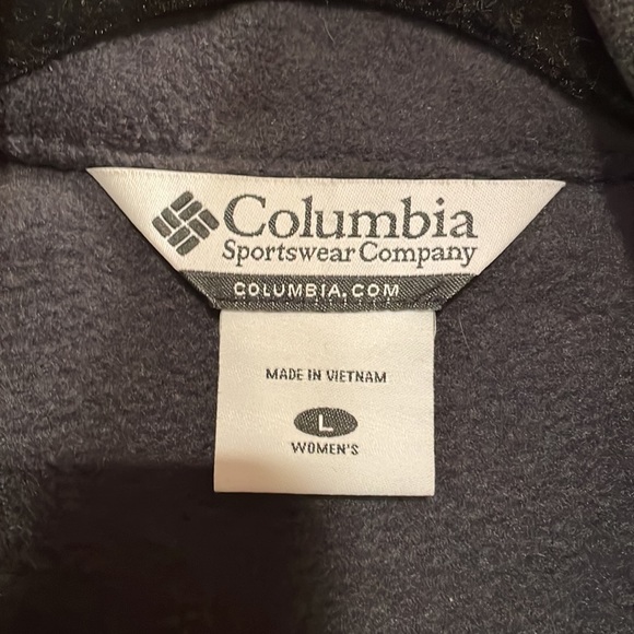Columbia Breast Cancer Awareness fleece vest - Picture 4 of 7